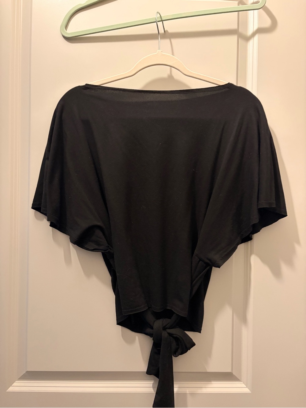 Reformation Black Flutter-Sleeve Cropped Top - Picture 2 of 3